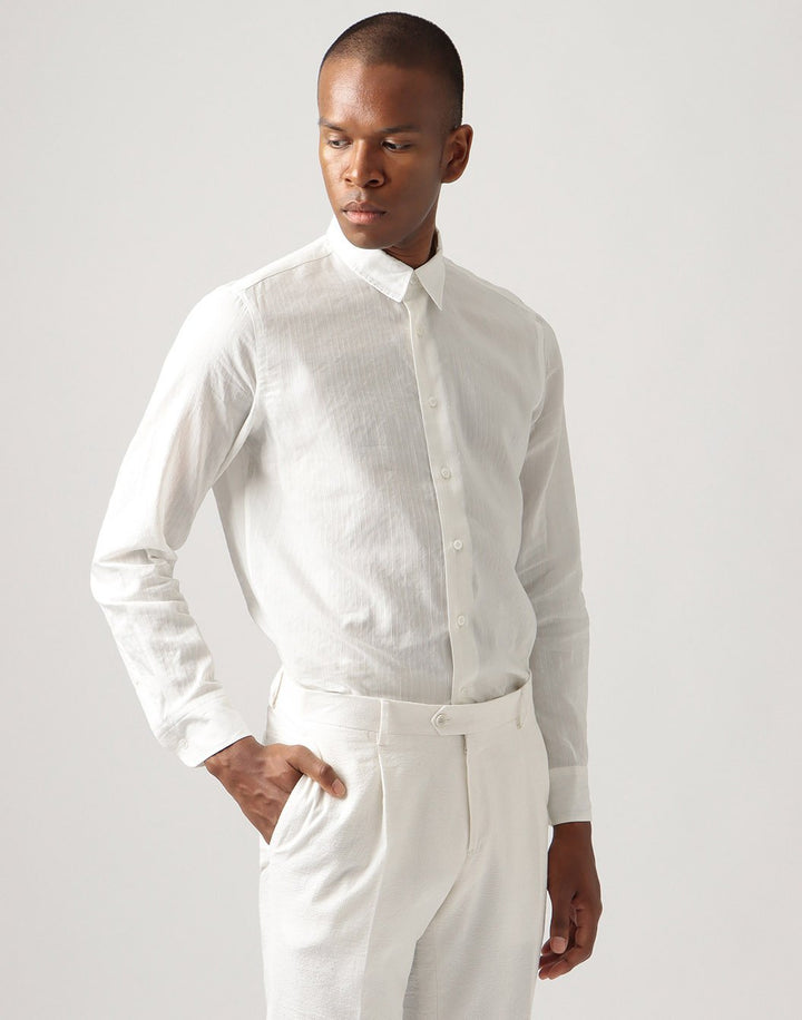 新品未使用＜conte＞ キュプラシルク シャツ　ホワイト conte＞ キュプラシルク シャツ